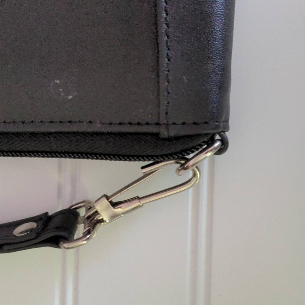 Zip Around Travel Organizer Wallet - Picture 2 of 10